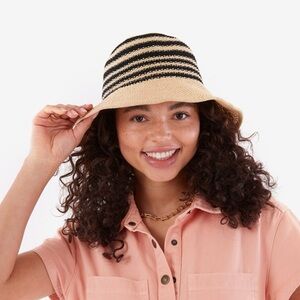 Summer & Rose Aria Bucket Hat Striped Knit Tan Black Womens